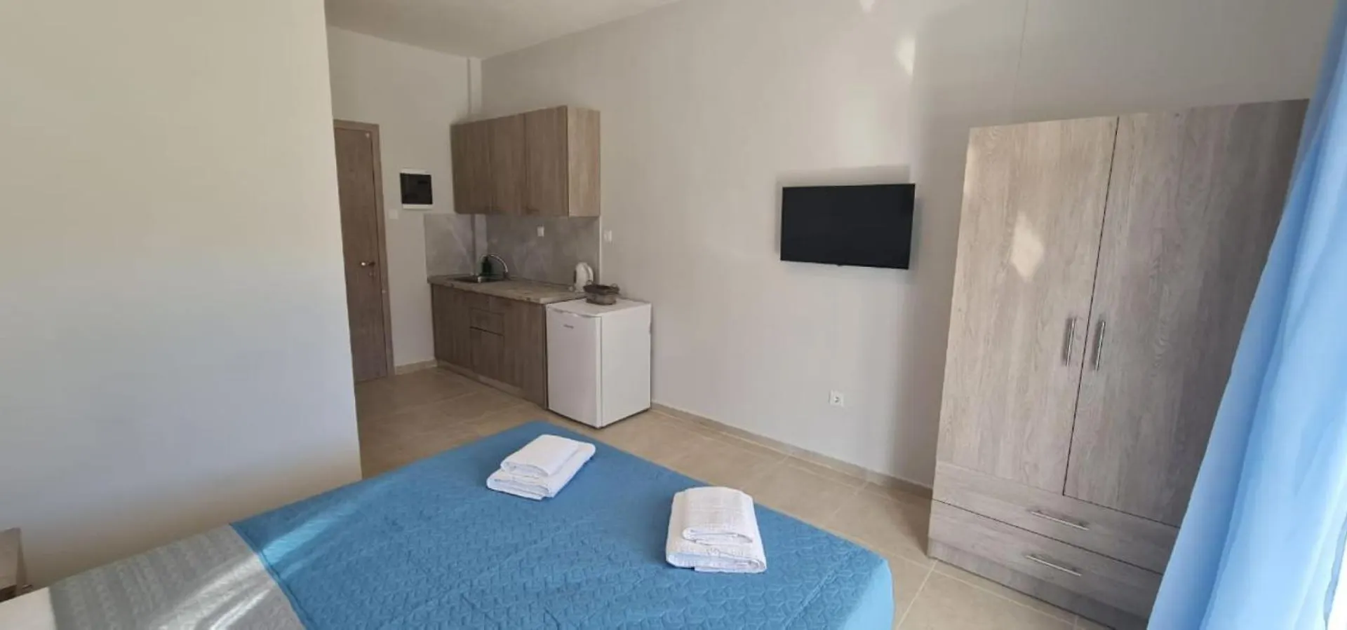 F&R Villa Studios Neo Epivates Holiday home